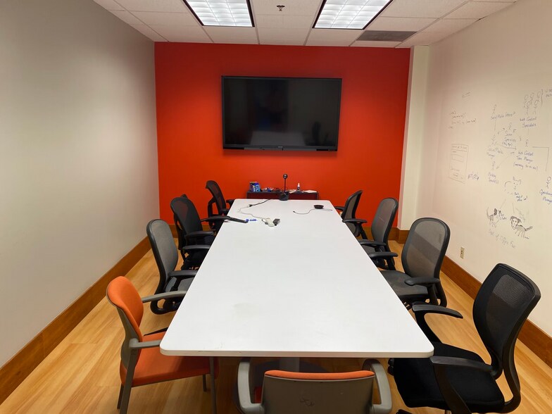 More Photos Of 525 S Douglas St, El Segundo Office For Lease