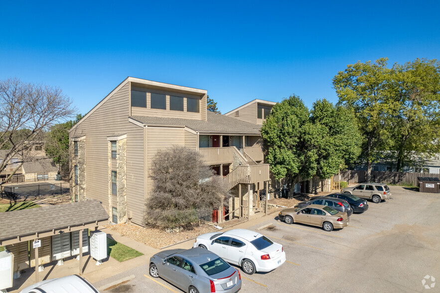 Primary Photo Of 3600 W Kellogg Dr, Wichita Apartments For Sale