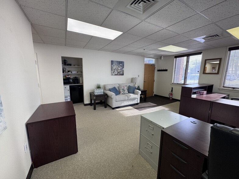 More Photos Of 100 Conifer Hill Dr, Danvers Office For Sale