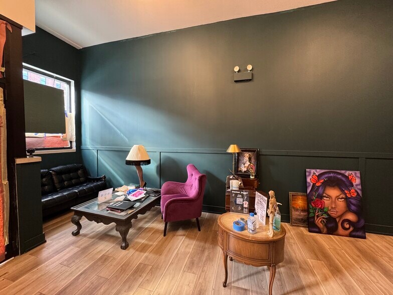 More Photos Of 1813 S Ashland Ave, Chicago Apartments For Sale