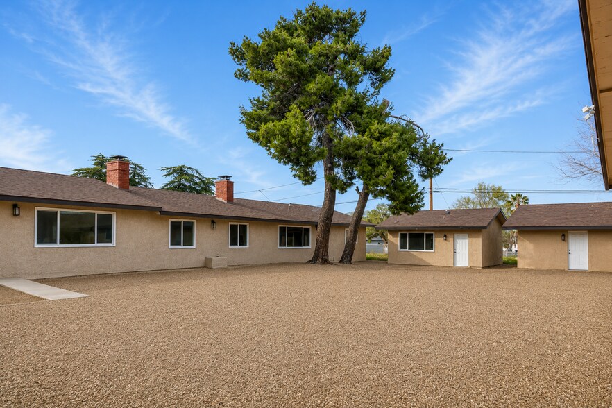 More Photos Of 16012-16020 Juniper St, Hesperia Assisted Living For Lease