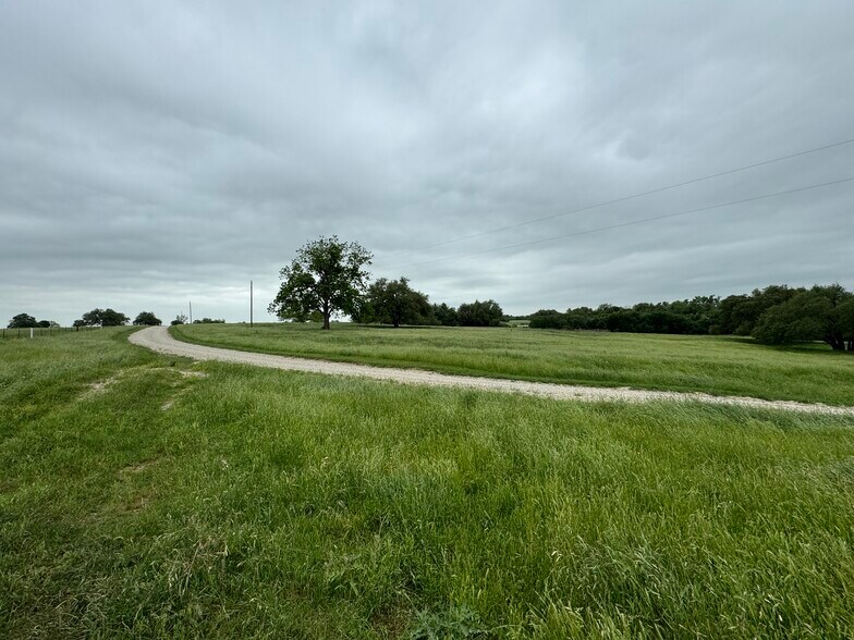 More Photos Of 435 County Road 470, Chilton Land For Sale