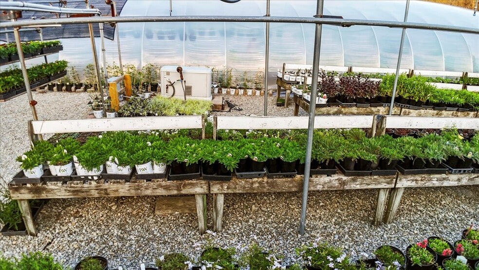 More Photos Of 1356 Coopers Cove Rd, Hardy Specialty For Sale