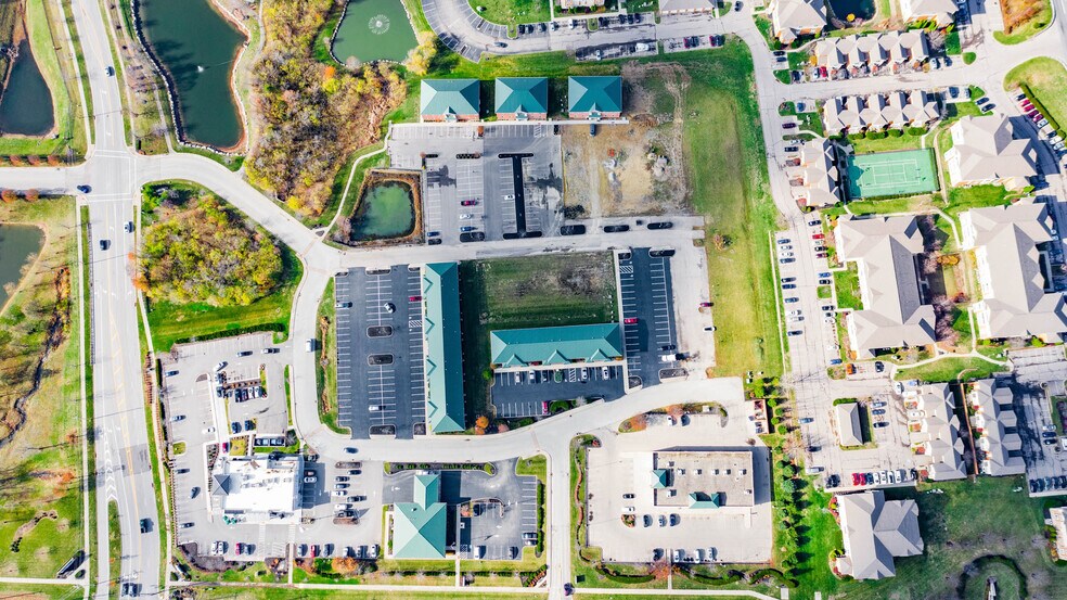 More Photos Of 8495 S Mason Montgomery Rd, Mason Flex For Sale