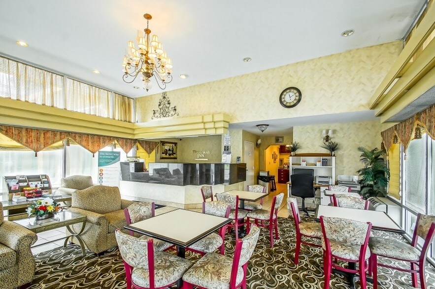 More Photos Of 337 Devereaux Dr, Natchez Hotel For Sale