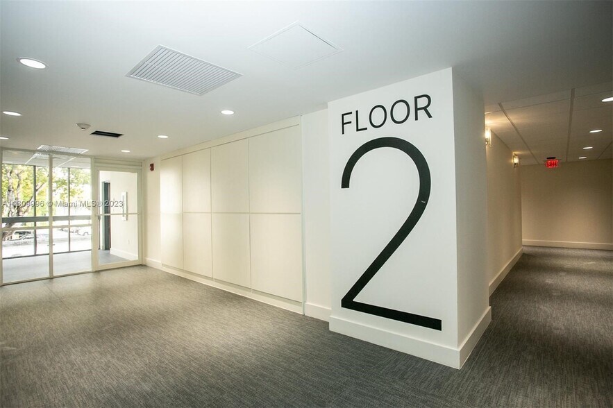 More Photos Of 730 NW 107th Ave, Miami Office For Lease