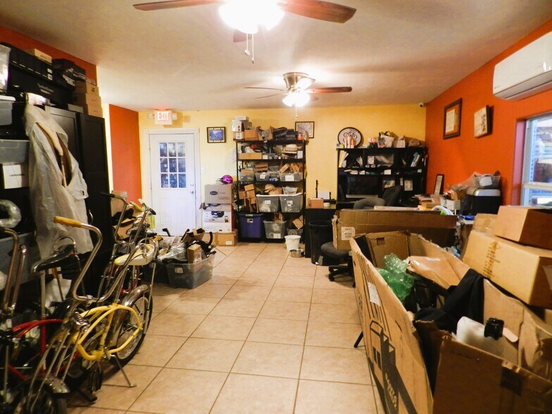 More Photos Of 4005 Andy R Ramos Rd, Laredo Warehouse For Sale