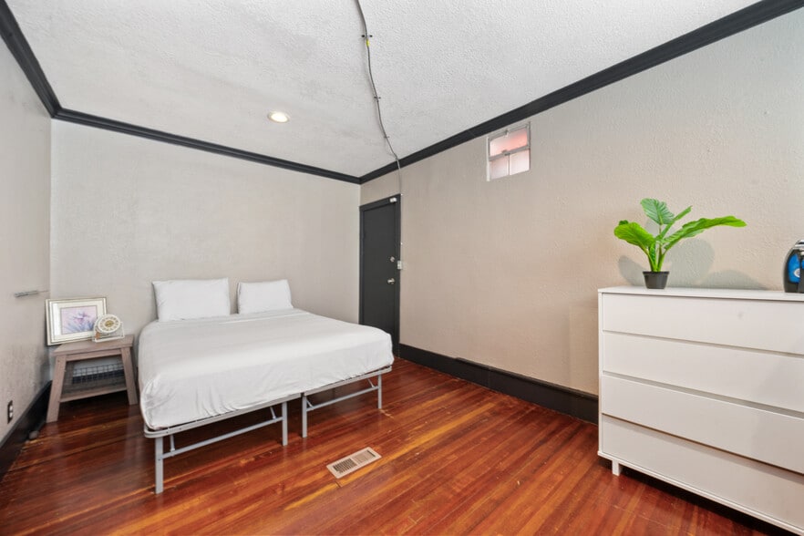 More Photos Of 114 Colorado Ave, Pueblo Apartments For Sale