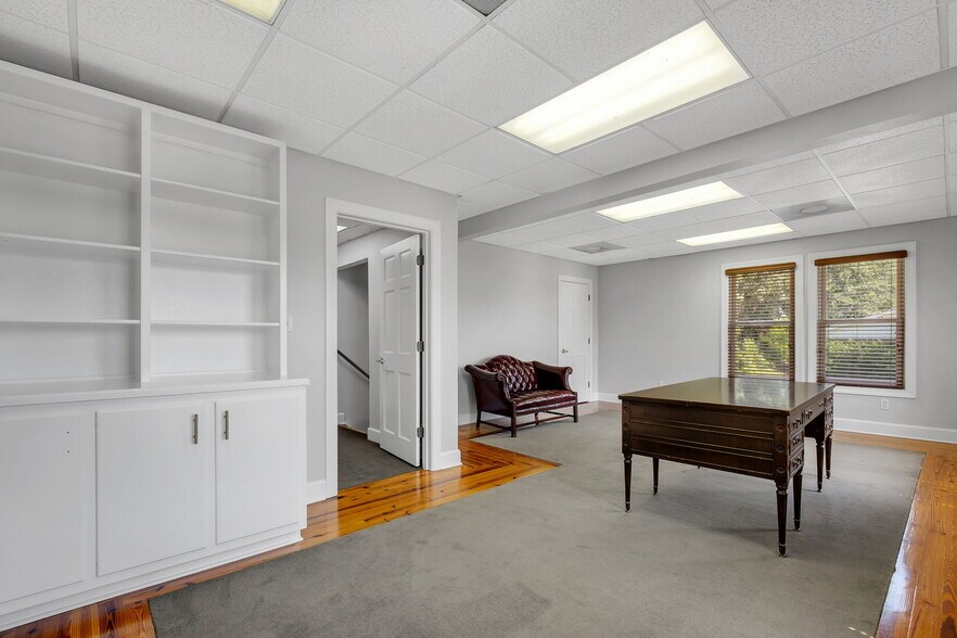 More Photos Of 107 W 5th, Tallahassee Office For Lease