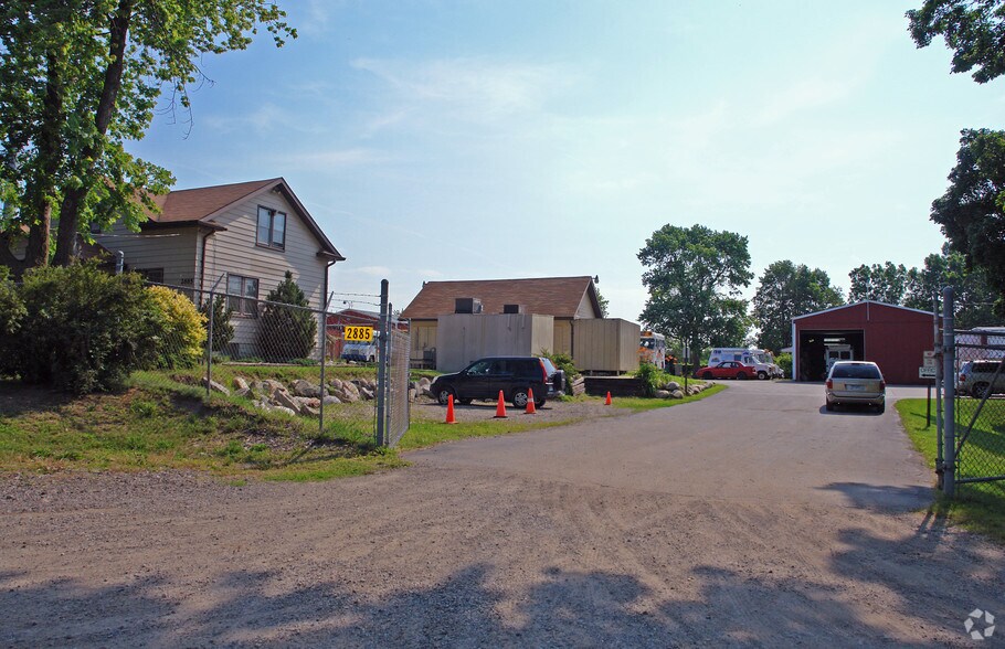 More Photos Of 2885 Leach Rd, Rochester Hills Warehouse For Sale