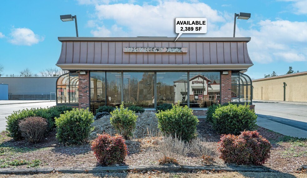 More Photos Of 1908 W Main St, Norman Fast Food For Lease