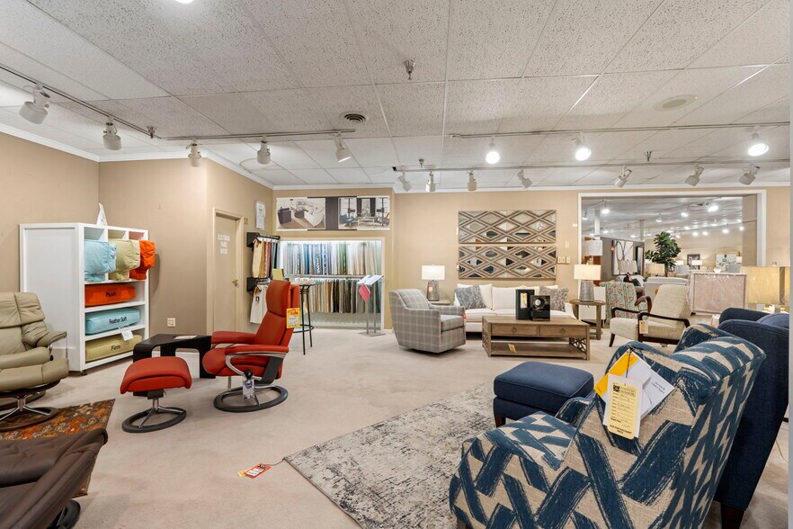 More Photos Of 334 County Road 81, Osseo Storefront Retail Office For Sale