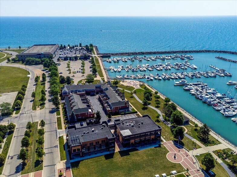 More Photos Of 115-125 56th St, Kenosha Restaurant For Sale