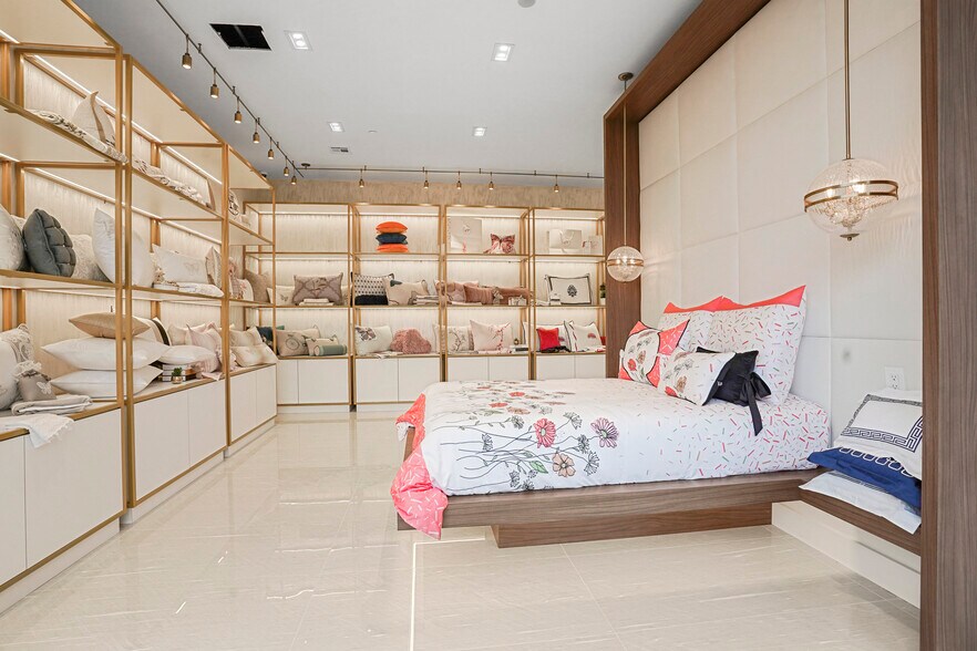 More Photos Of 347 Flushing Ave, Brooklyn Office For Lease