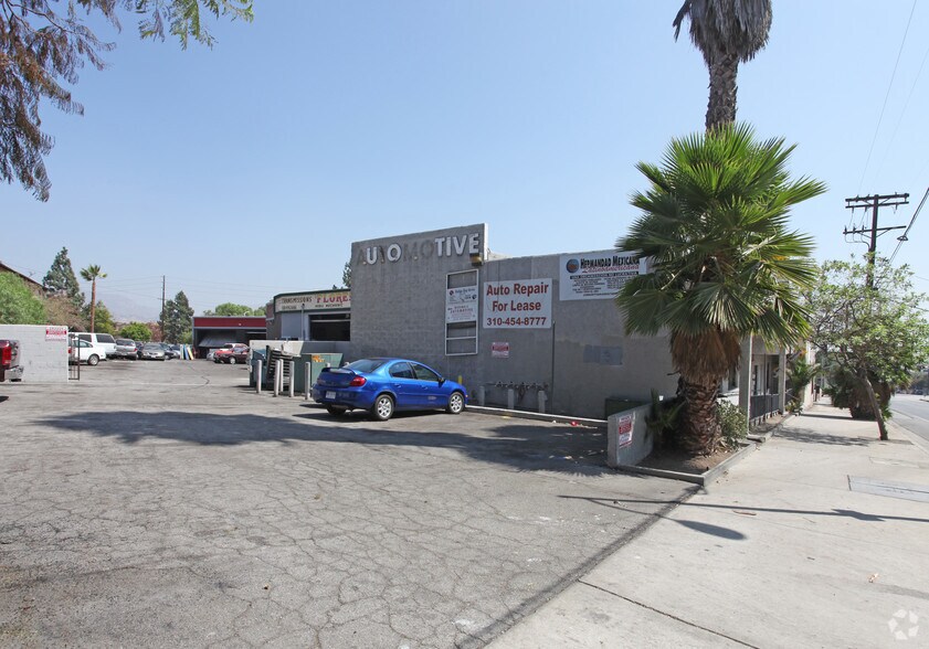 More Photos Of 12295 Osborne St, Pacoima General Retail For Sale