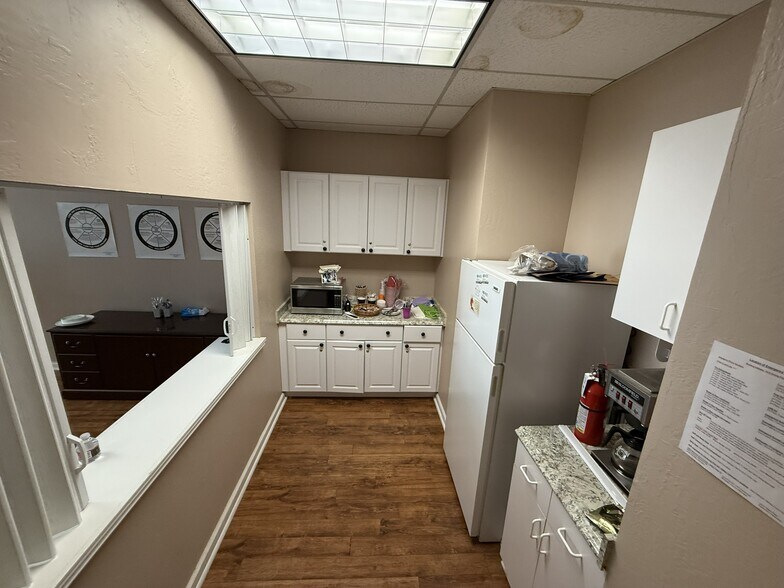 More Photos Of 1410 Danzig Plz, Concord Office For Sale