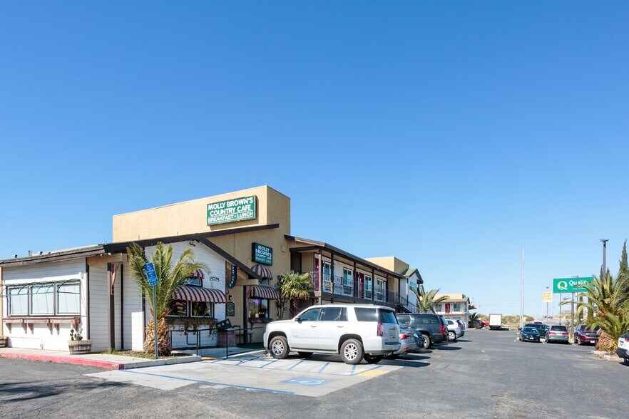 More Photos Of 15765 Mojave Dr, Victorville Hotel For Sale