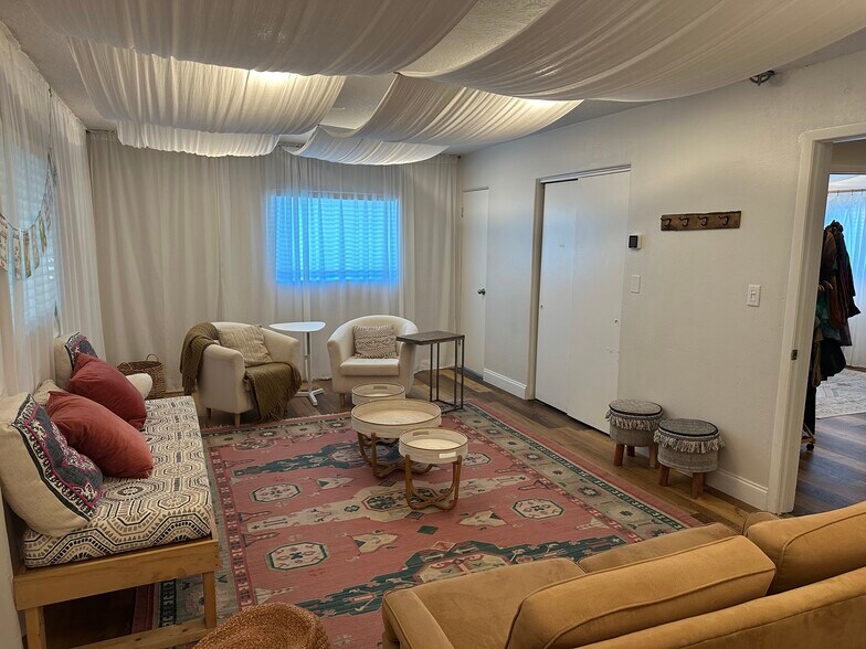 More Photos Of 230 Benmore Dr, Winter Park Medical For Sale