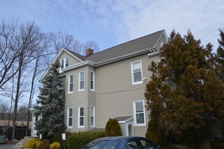 More Photos Of 6-14 Elm St, Oakland Storefront Retail Office For Lease