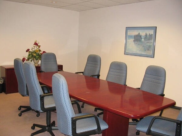 More Photos Of 10121 SE Sunnyside Rd, Clackamas Office For Lease