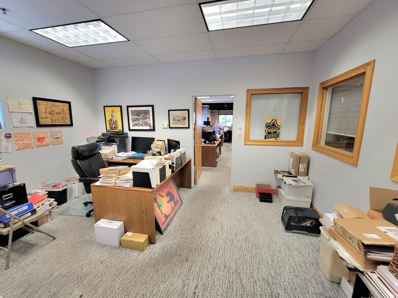 More Photos Of 8365 Wicker Ave, Saint John Department Store For Sale