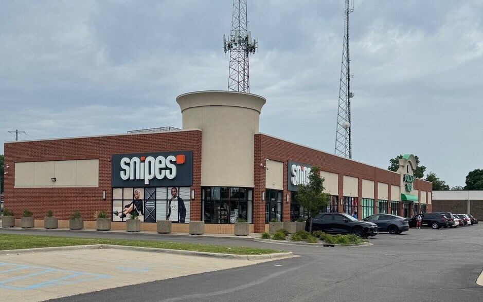 More Photos Of 21310 Grand River Ave, Detroit Unknown For Lease