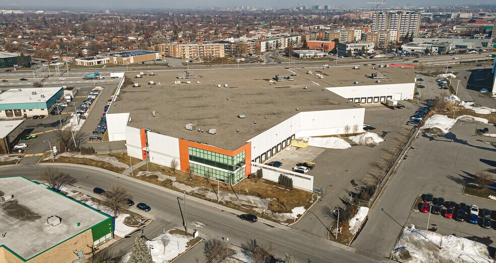 Primary Photo Of 235 Rue Isabey, Montréal Warehouse For Lease
