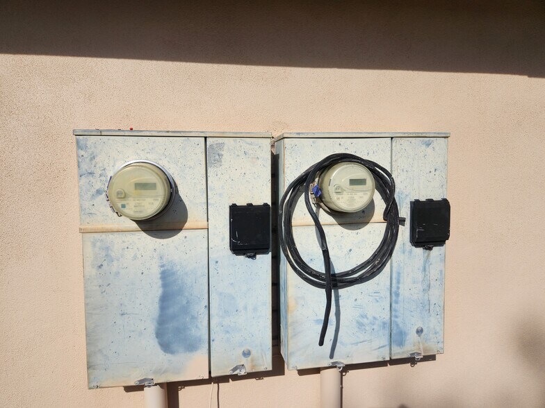 More Photos Of 45072 N Arizona Hwy 188, Tonto Basin Storefront Retail Office For Sale