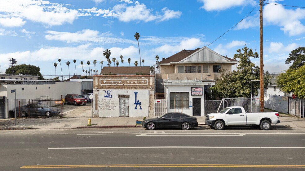 More Photos Of 4441 Avalon Blvd, Los Angeles Apartments For Sale