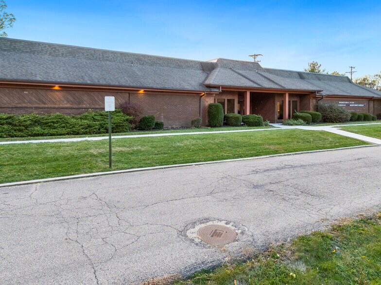More Photos Of 5538 Philadelphia Dr, Dayton Medical For Sale