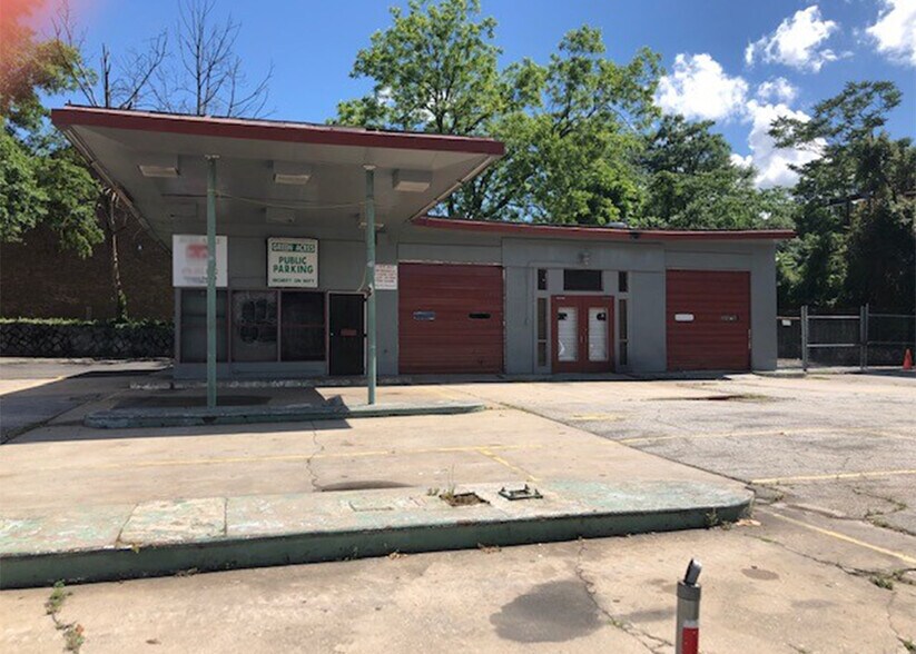 Primary Photo Of 669 Pryor St, Atlanta General Retail For Sale