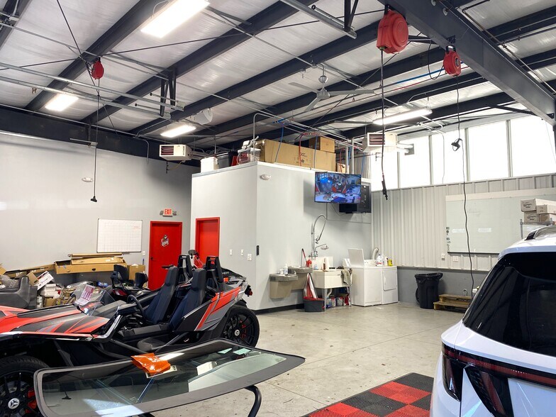 More Photos Of 10070 Broad River, Irmo Specialty For Sale