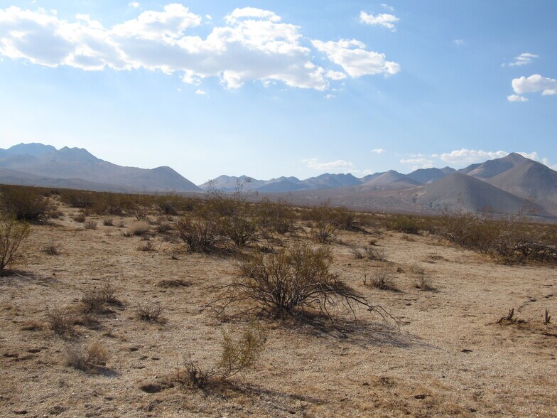 More Photos Of 341-153-16-00-8 Javis, Inyokern Land For Sale