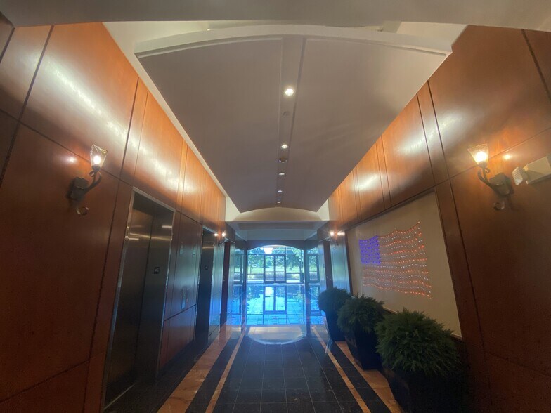More Photos Of 1575 Heritage Dr, McKinney Office For Lease