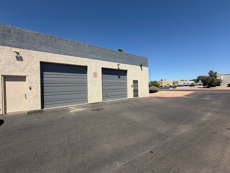 More Photos Of 7745 E Redfield Rd, Scottsdale Warehouse For Sale