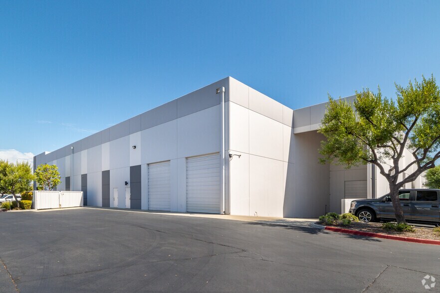 More Photos Of 1816 Ord Way, Oceanside Warehouse For Sale