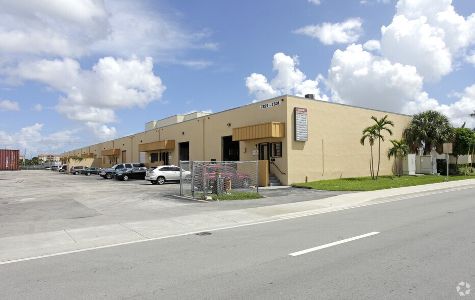 More Photos Of 7801-7821 NW 72nd Ave, Medley Warehouse For Lease