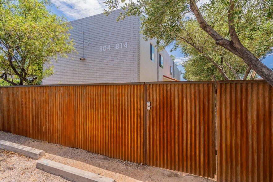 More Photos Of 806 E 10th St, Tucson Multifamily For Sale
