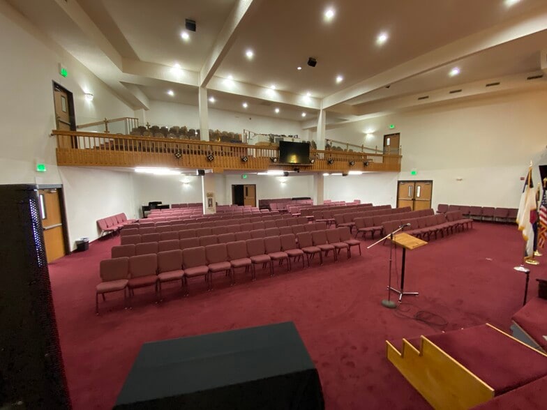 More Photos Of 1500 S Dayton St, Aurora Religious Facility For Sale