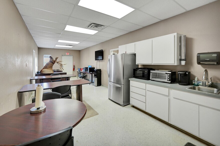 More Photos Of 14000 I-20, Odessa Land For Lease