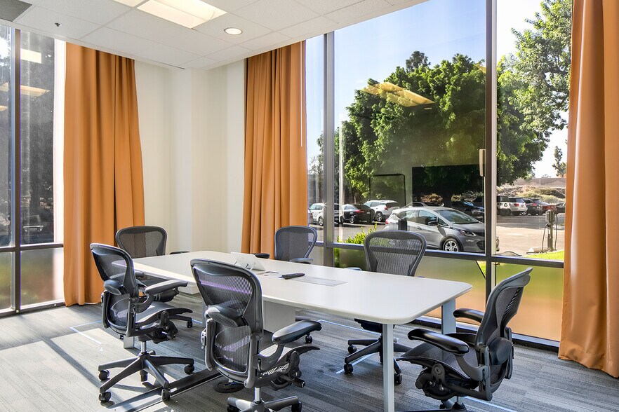 More Photos Of 1333 S Mayflower Ave, Monrovia Office For Sale