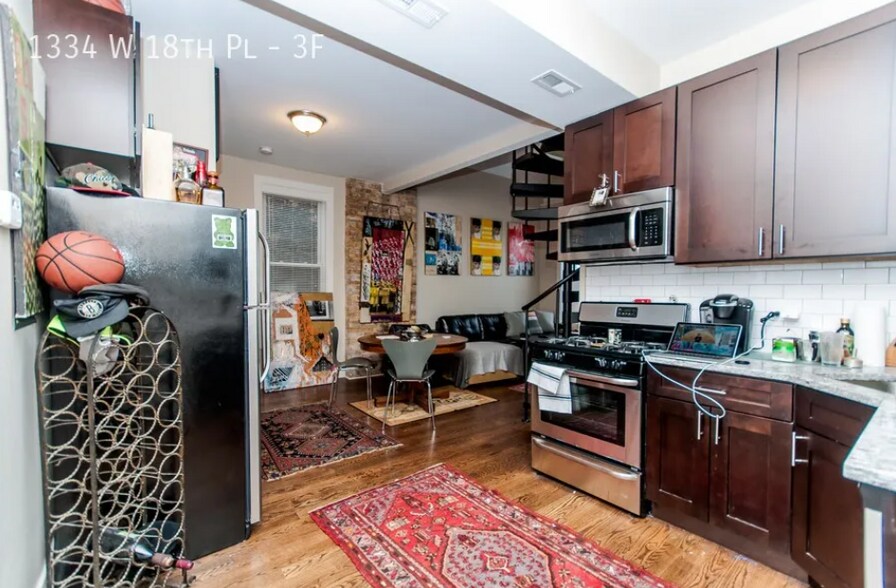 More Photos Of 1334 W 18th Pl, Chicago Apartments For Sale