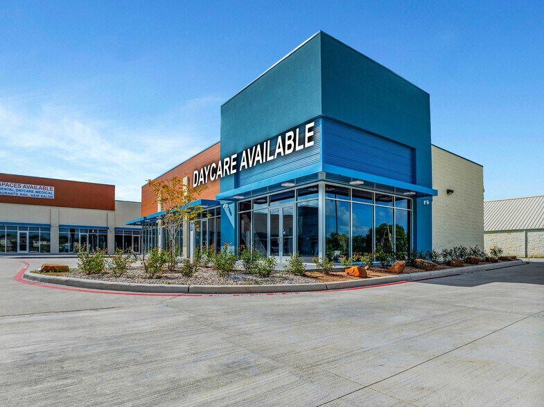 More Photos Of 1821 BF Terry Blvd, Rosenberg Freestanding For Lease