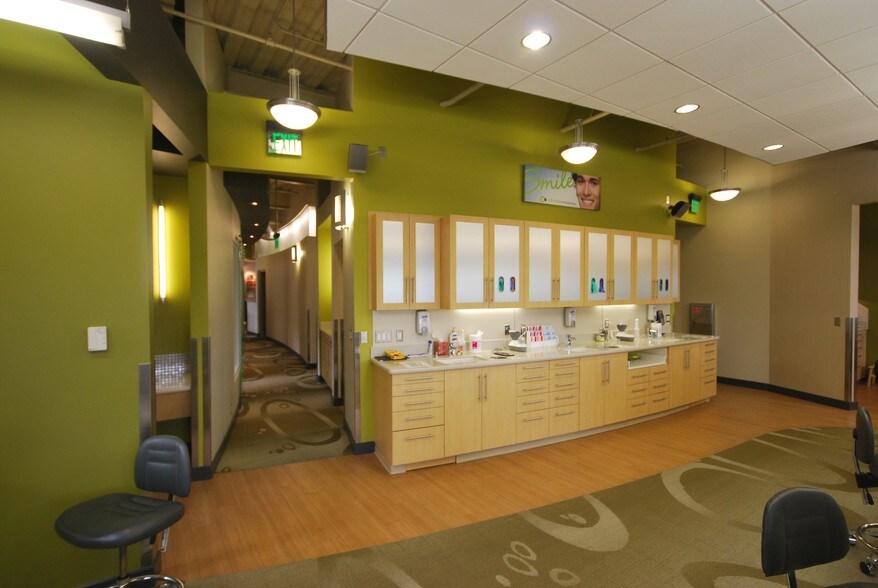 More Photos Of 2650 Suzanne Way, Eugene Medical For Lease