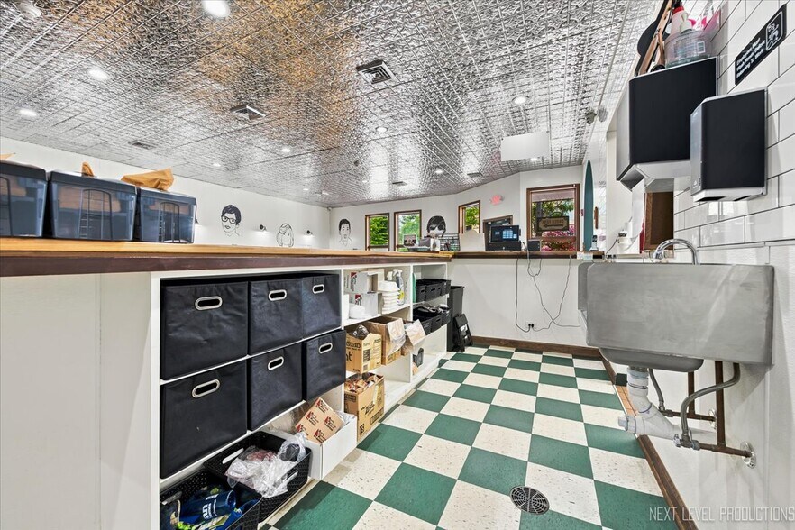 More Photos Of 227 W Wilson St, Batavia Restaurant For Sale