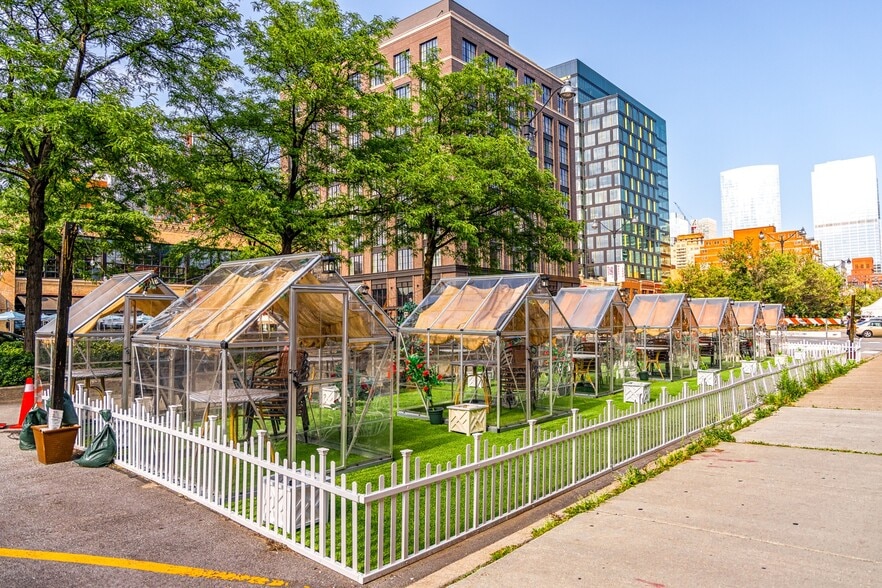 More Photos Of 1123 W Randolph St, Chicago Apartments For Lease