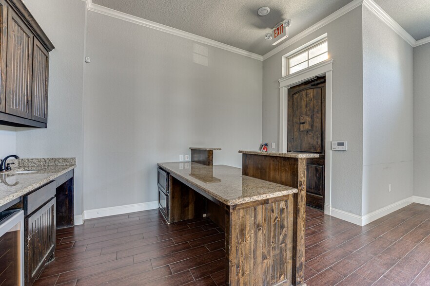 More Photos Of 1795 N 77 Hwy, Waxahachie Medical For Lease