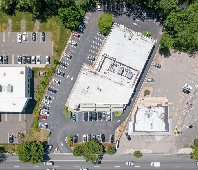 More Photos Of 163-165 NJ-17, Paramus Bank For Lease