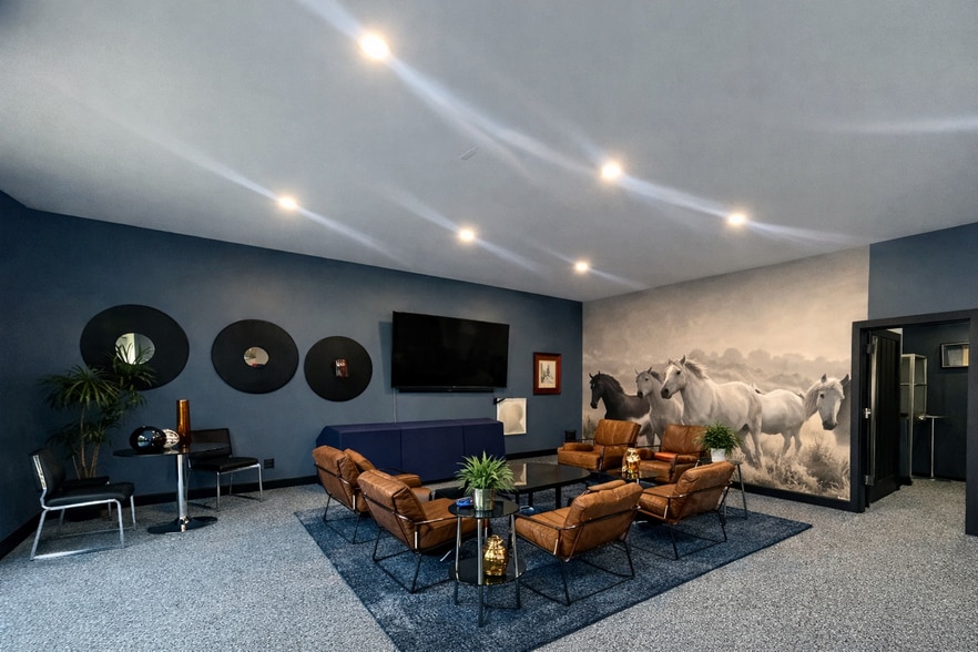 More Photos Of 14130 N Saginaw Rd, Clio Warehouse For Sale