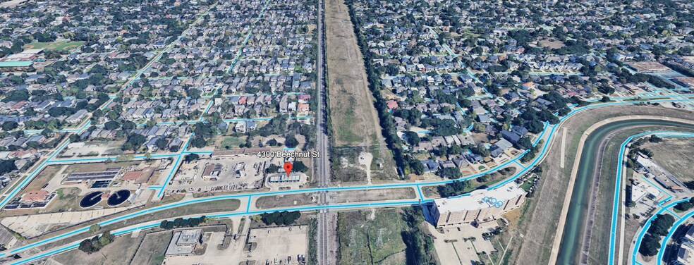 More Photos Of 4300 Beechnut St, Bellaire Carwash For Sale